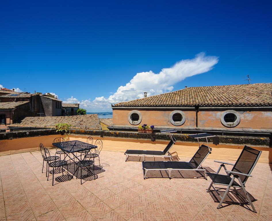 Palazzo Frigo Lejlighedshotel Montefiascone Værelse billede